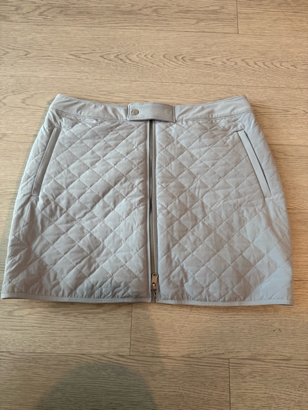 Athleta Apres Light Blue Ski Skirt Semi Fitted Skim Easy On Body Size 16